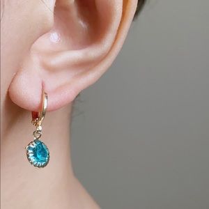 Emerald & Gold Danggling Earrings